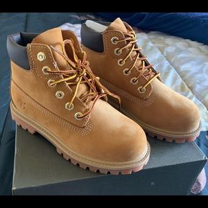 Toddler/Little Kids Timberland Boots (NEVER WORN)!